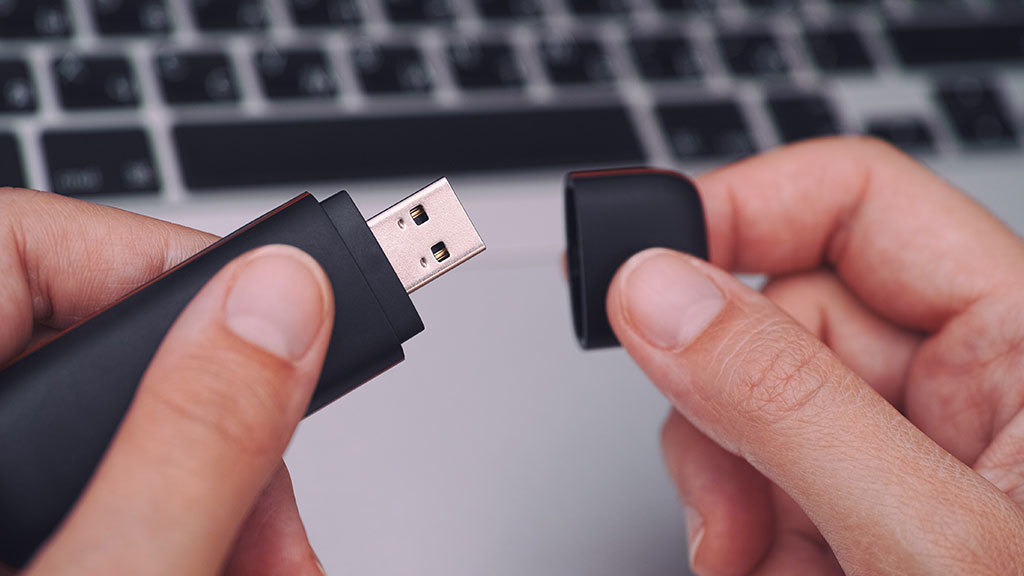 what format is best for usb fdrive between mac and windows